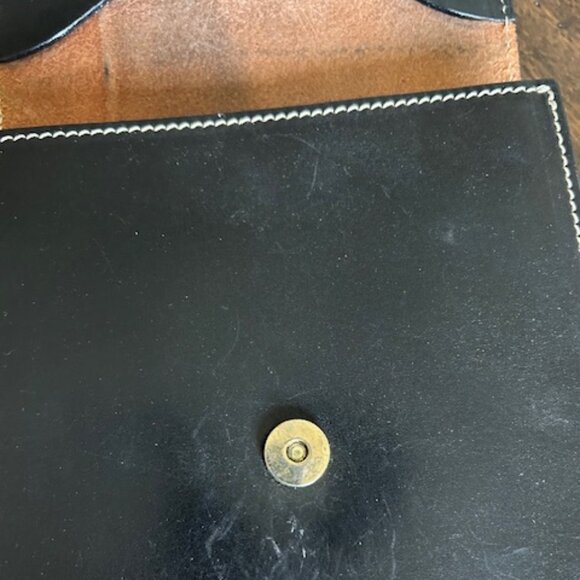 Talabar Leather Cubist Style Crossbody Bag - Picture 5 of 7